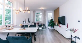 von_poll_real_estate_property_25087033_image_1