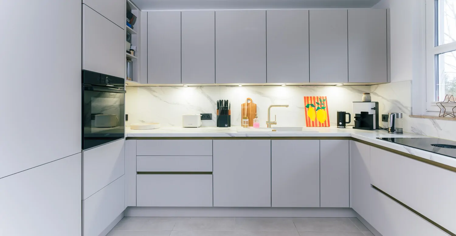 Moderne Einbauküche von Nobilia