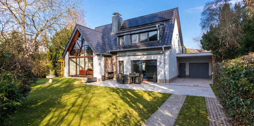 von Poll Immobilien GmbH