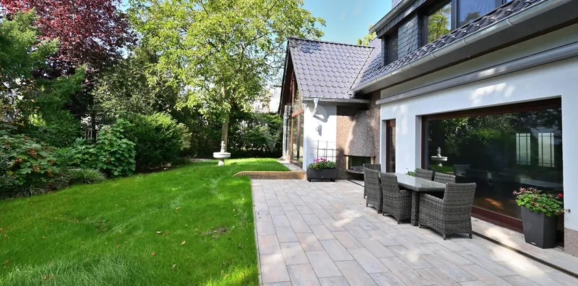 von Poll Immobilien GmbH