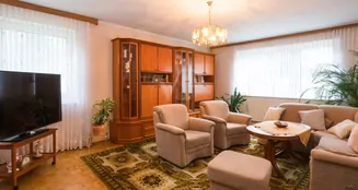 von_poll_real_estate_property_25087023_image_1