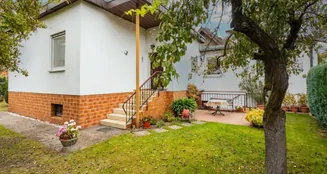 von_poll_real_estate_property_25087023_image_0