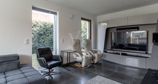 von_poll_real_estate_property_25067013_image_4