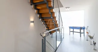 von_poll_real_estate_property_25067013_image_6