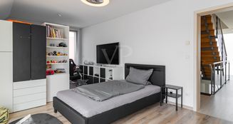 von_poll_real_estate_property_25067013_image_7