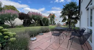 von_poll_real_estate_property_25067022_image_1