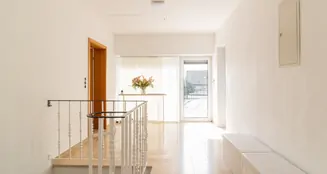 von_poll_real_estate_property_25067023_image_4