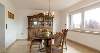 von_poll_real_estate_property_25067023_image_2