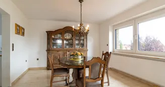 von_poll_real_estate_property_25067023_image_2