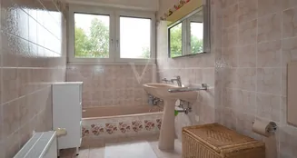 von_poll_real_estate_property_25067028_image_8