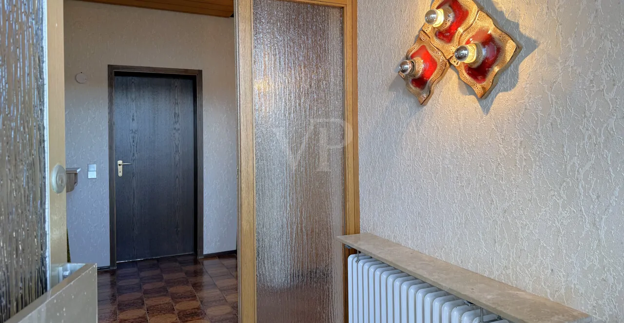 Windfang mit Blick in die Diele