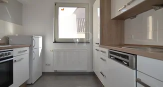 von_poll_real_estate_property_25067035_image_5