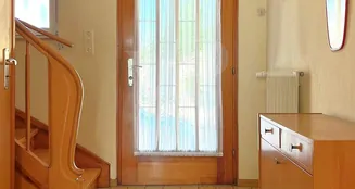 von_poll_real_estate_property_25067033_image_3