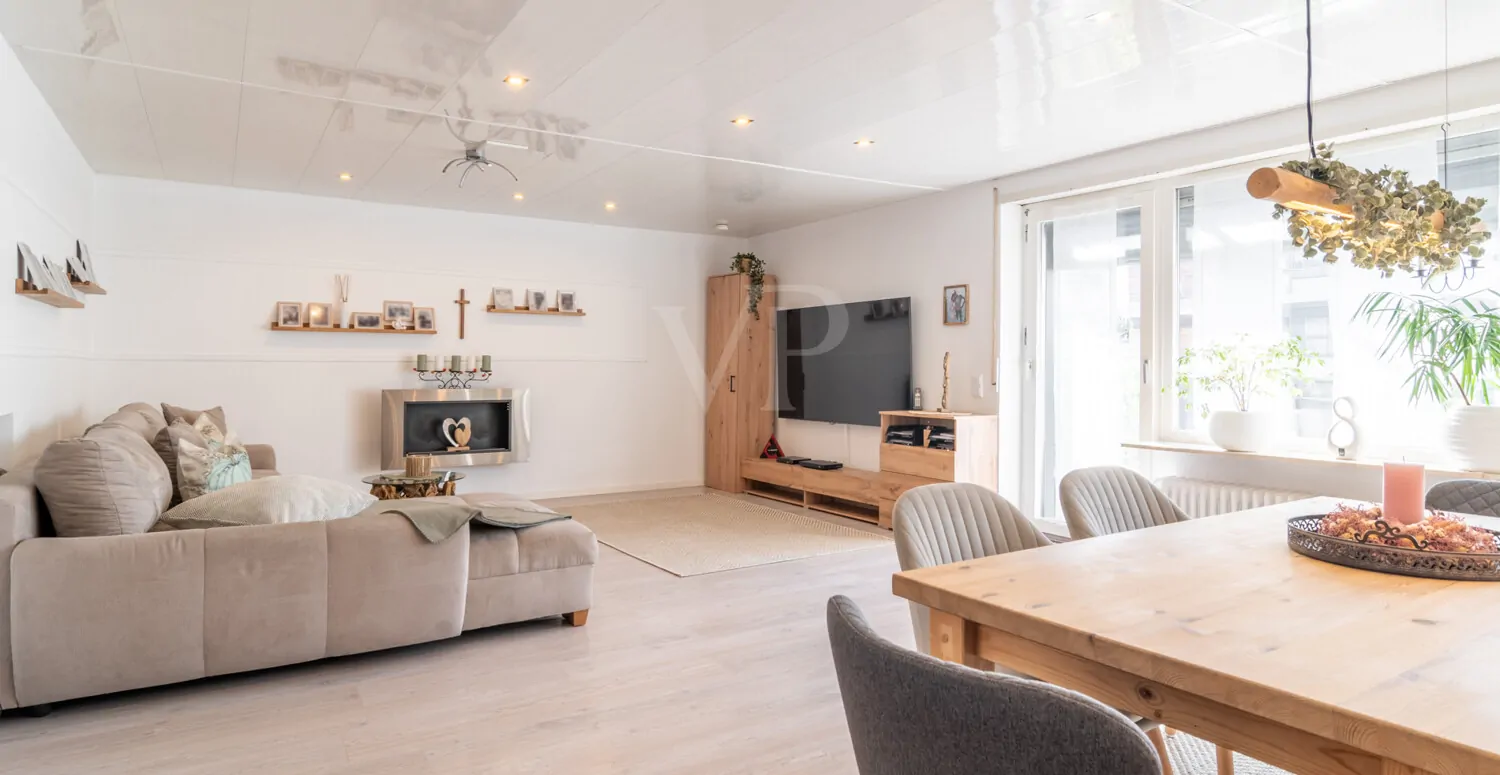 Wohnbereich mit Ethanol-Kamin