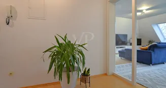 von_poll_real_estate_property_25067041_image_1