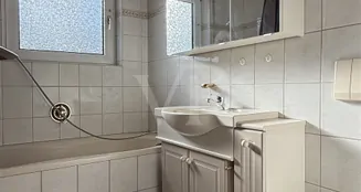 von_poll_real_estate_property_26067002_image_5