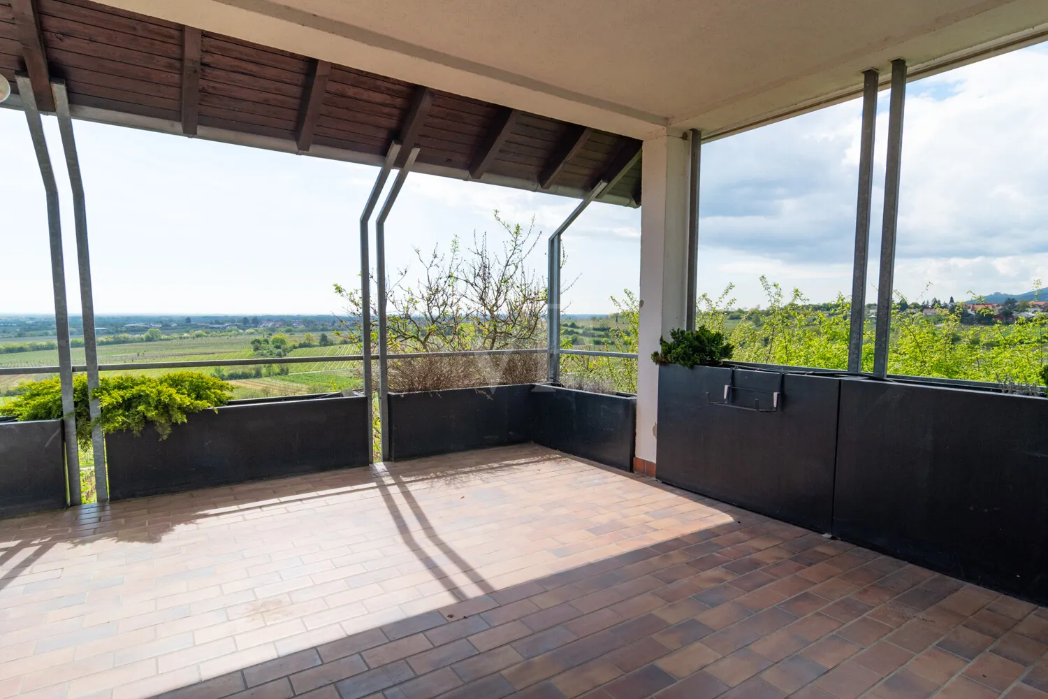 Balkon vor dem Essbereich