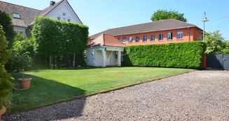 von_poll_real_estate_property_25067012_image_2