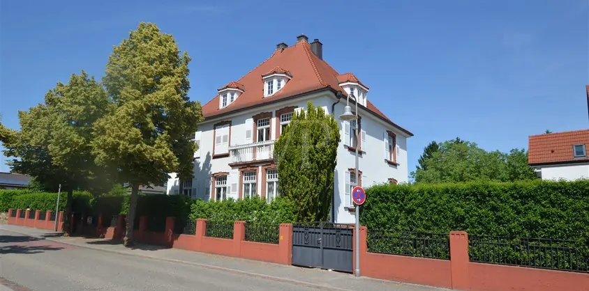 von Poll Immobilien GmbH