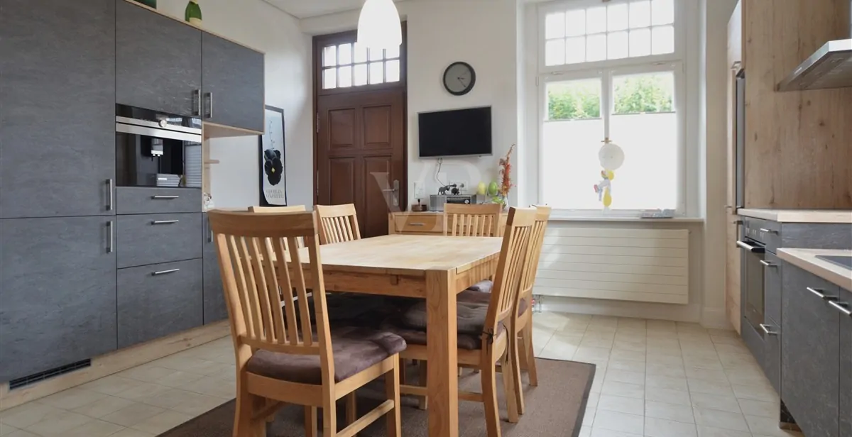 Wohnküche mit Zugang nach draußen