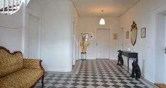 von_poll_real_estate_property_25067012_image_4
