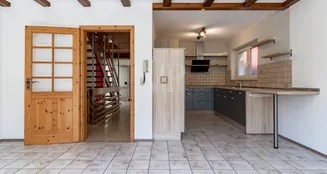 von_poll_real_estate_property_25067005_image_12