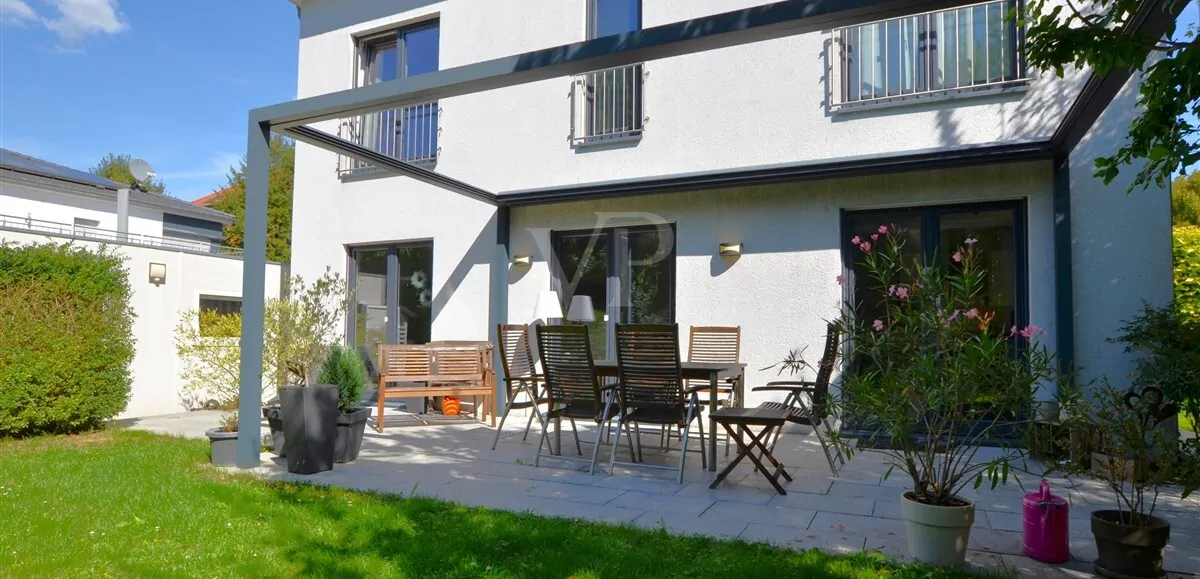 Terrasse in West-Ausrichtung