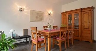 von_poll_real_estate_property_25067026_image_5