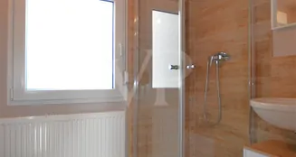 von_poll_real_estate_property_25067029_image_6