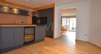 von_poll_real_estate_property_25067029_image_2