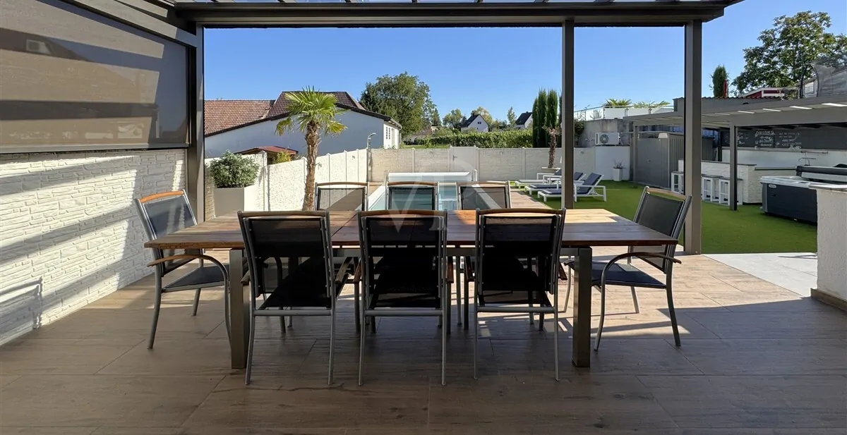 Vorderes Haus: Terrasse