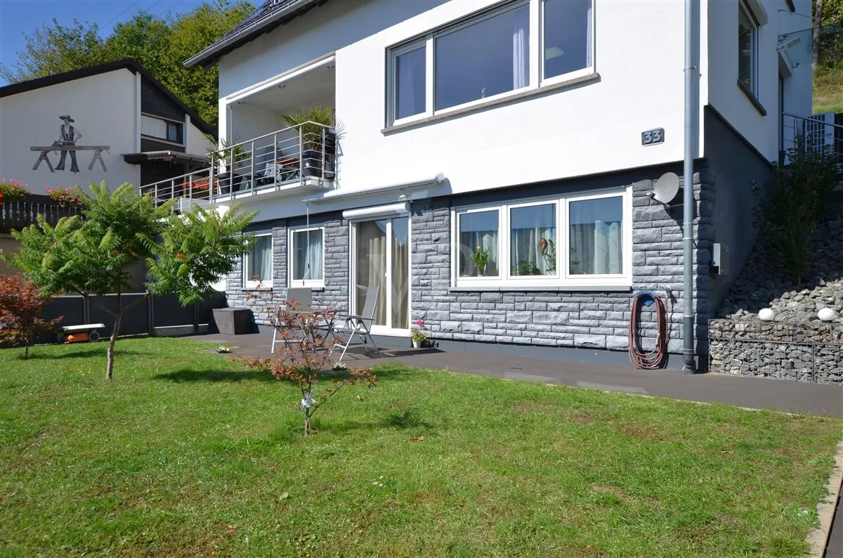 Garten zur Süd-Ost-Seite