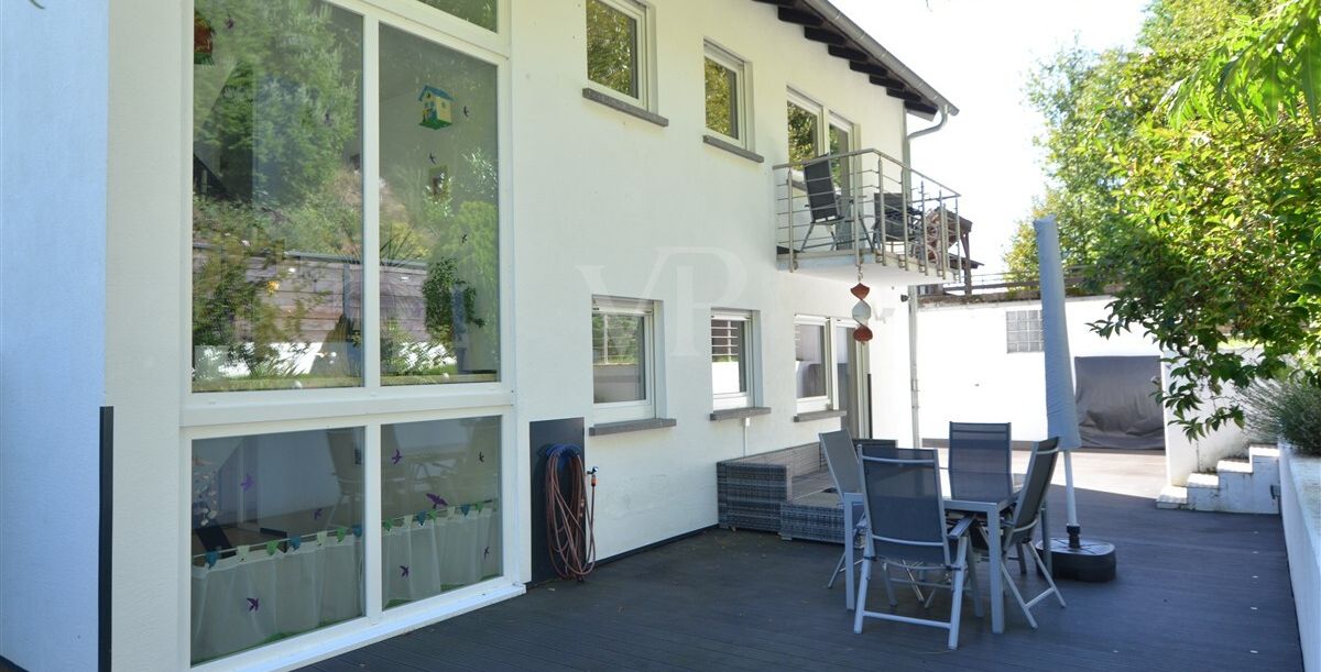 Terrasse in Nord-West-Ausrichtung