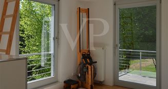 von_poll_real_estate_property_25067009_image_10