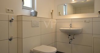 von_poll_real_estate_property_25067009_image_4