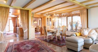 von_poll_real_estate_property_25067011_image_0
