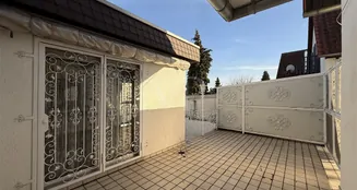 von_poll_real_estate_property_26067001_image_1