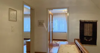 von_poll_real_estate_property_26067001_image_11