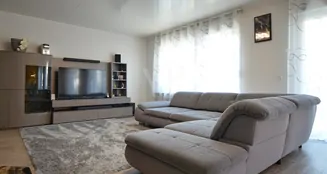 von_poll_real_estate_property_25067021_image_5