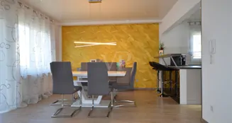 von_poll_real_estate_property_25067021_image_4