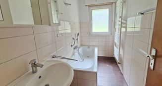 von_poll_real_estate_property_25231012_image_8