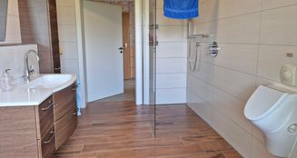 von_poll_real_estate_property_25231011_image_14