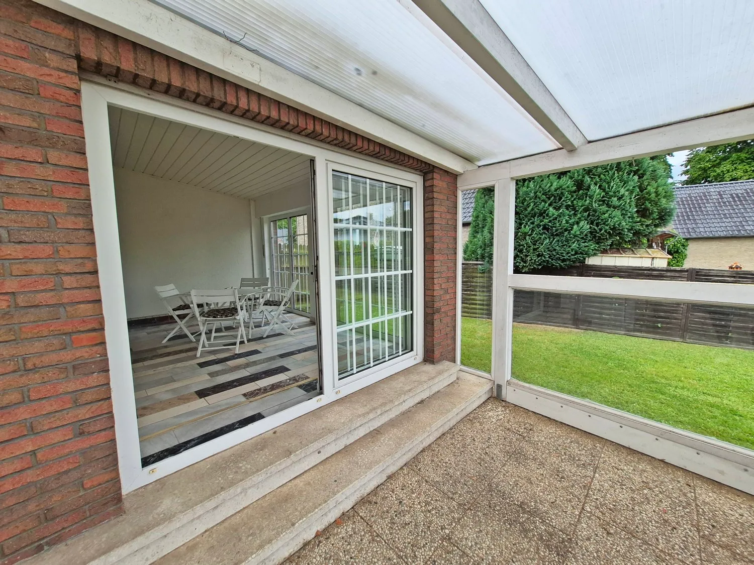 Zugang zum Wintergarten