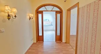 von_poll_real_estate_property_25231013_image_5