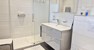 von_poll_real_estate_property_25231018_image_13