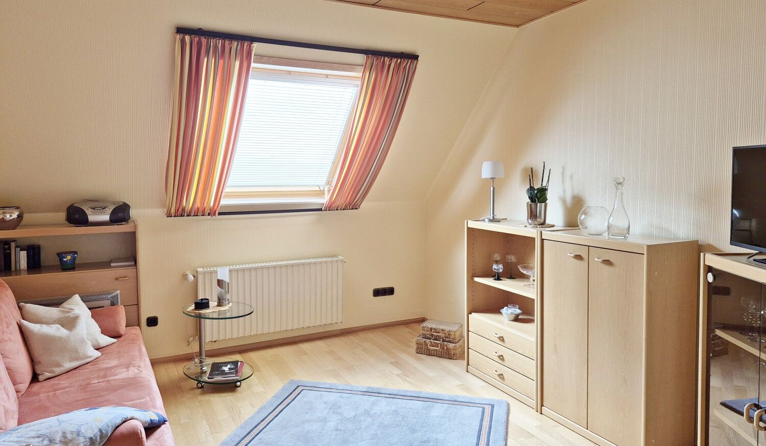 Schlafzimmer DG