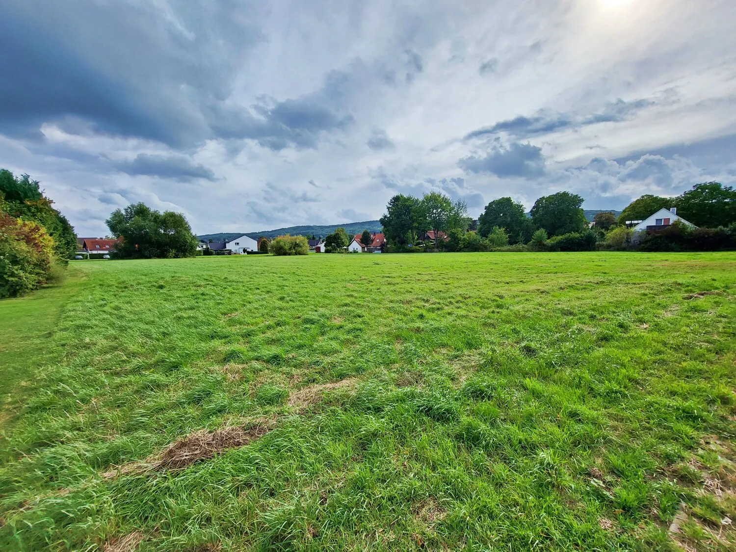 Für Investoren und Projektentwickler: Bauland plus Bestandsimmobilie