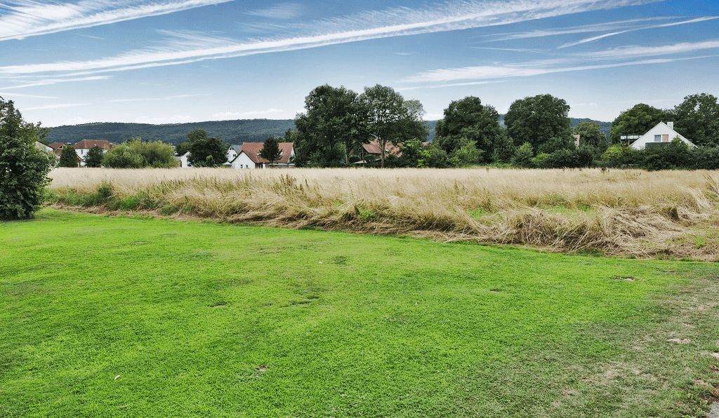 Für Investoren und Projektentwickler: Bauland plus Bestandsimmobilie
