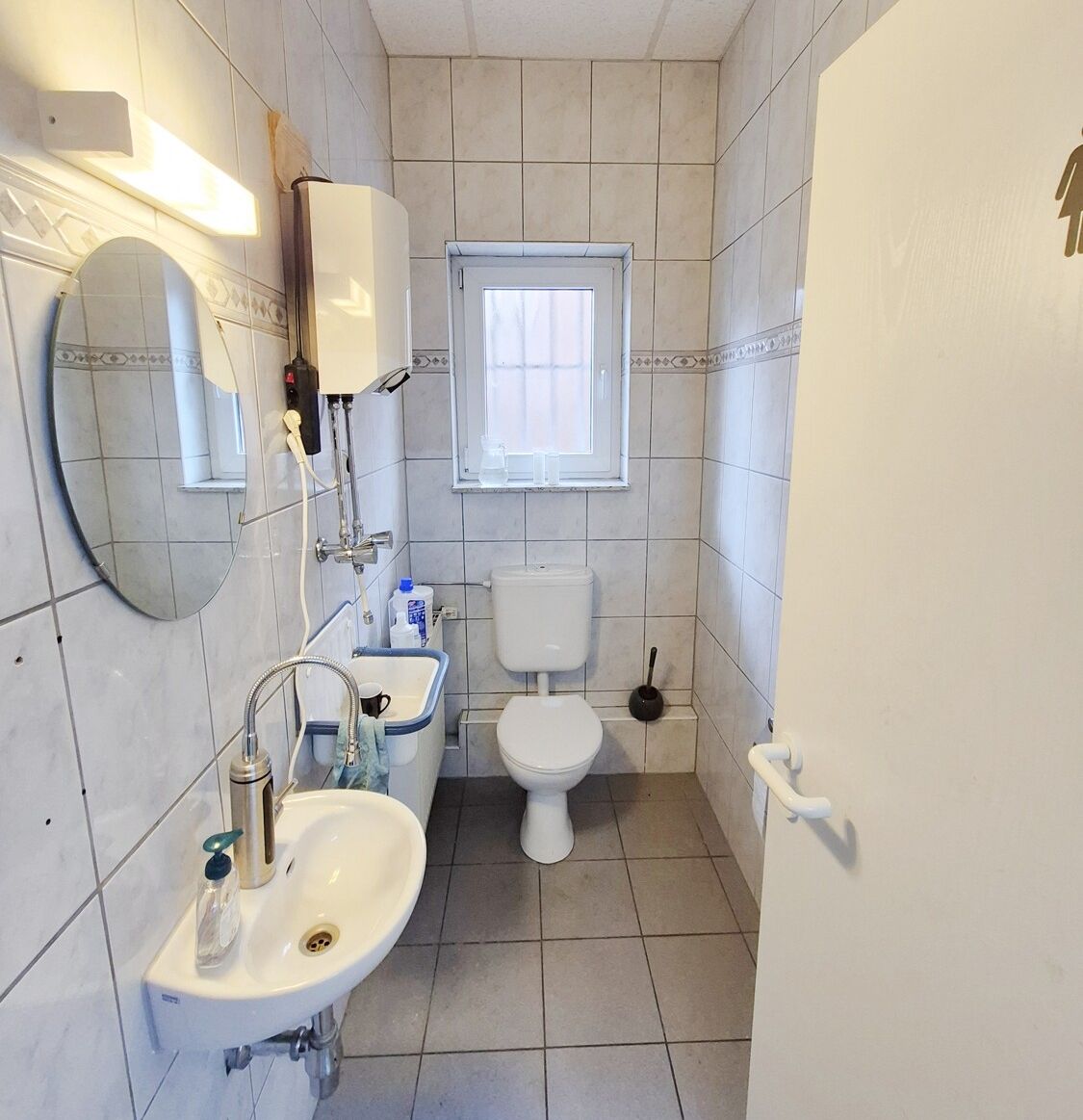 WC Damen