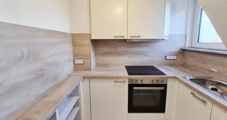 von_poll_real_estate_property_25231025_image_6